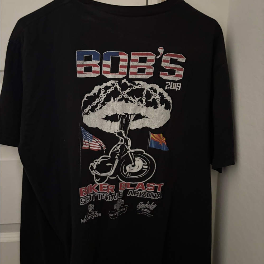 black oversized tshirt